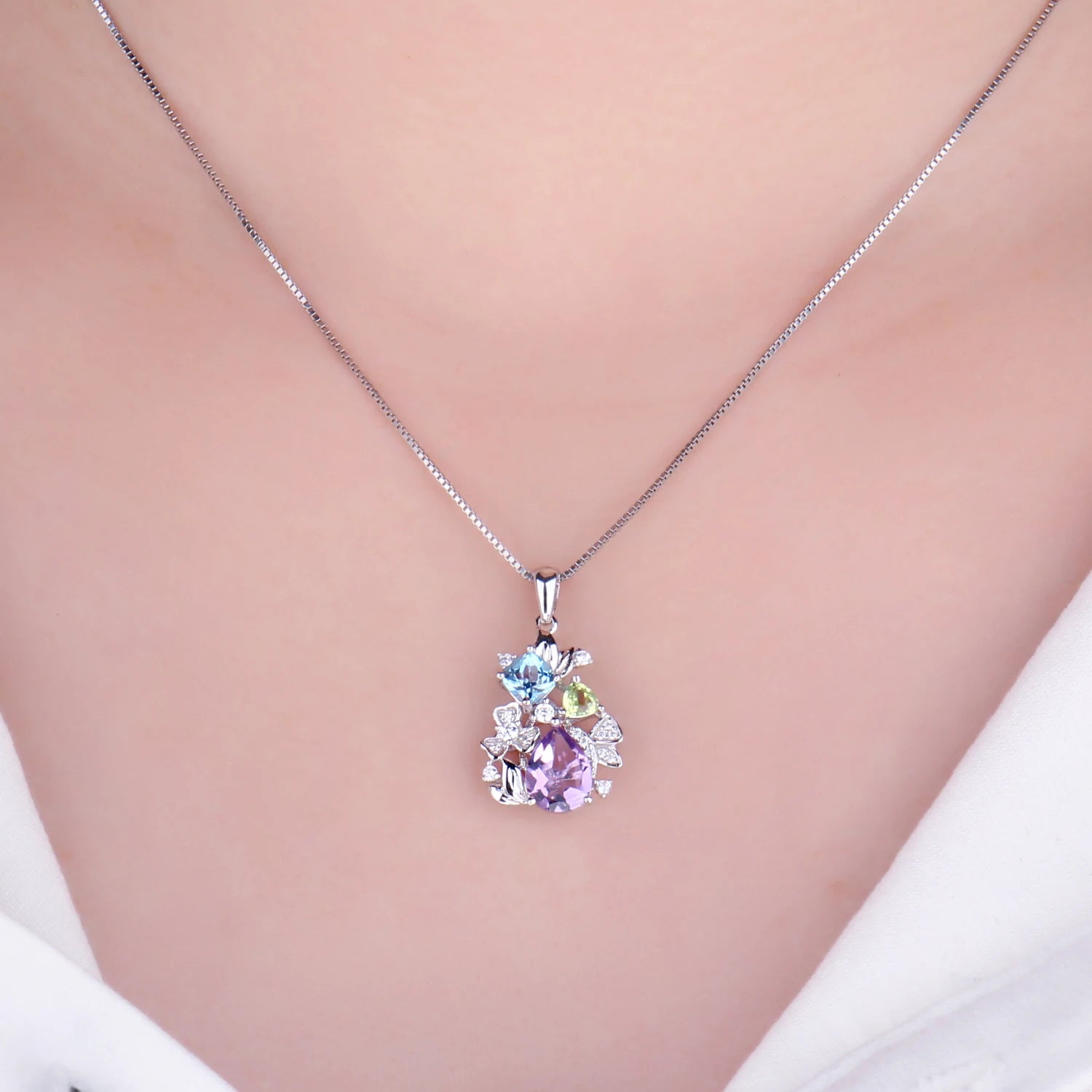 AVERLLA™ Floral Multigemstone Pendant Necklace