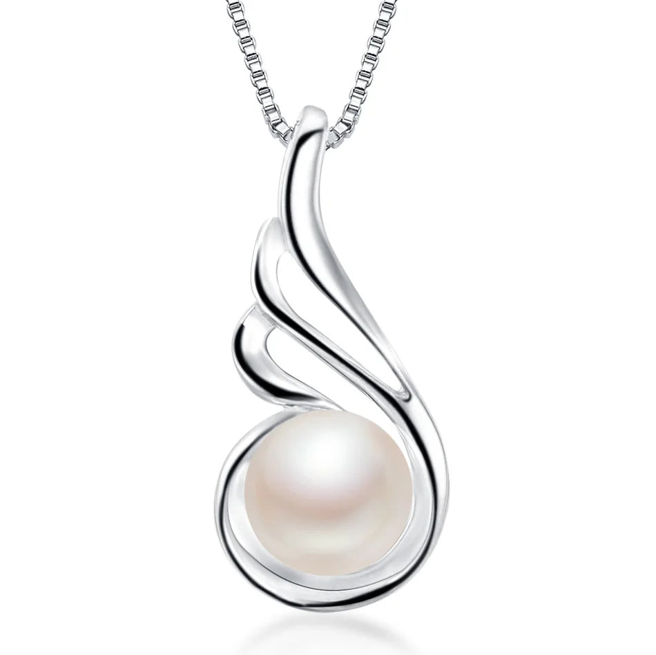 AVERLLA™ Elegant Pearl Zircon Pendant Necklace