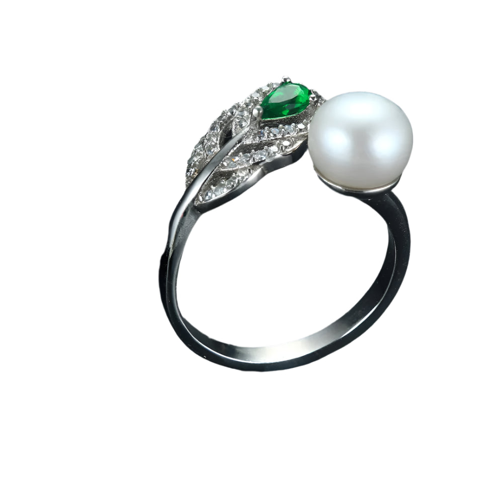 AVERLLA™ Interlaced Silver Ring with Freshwater Pearl