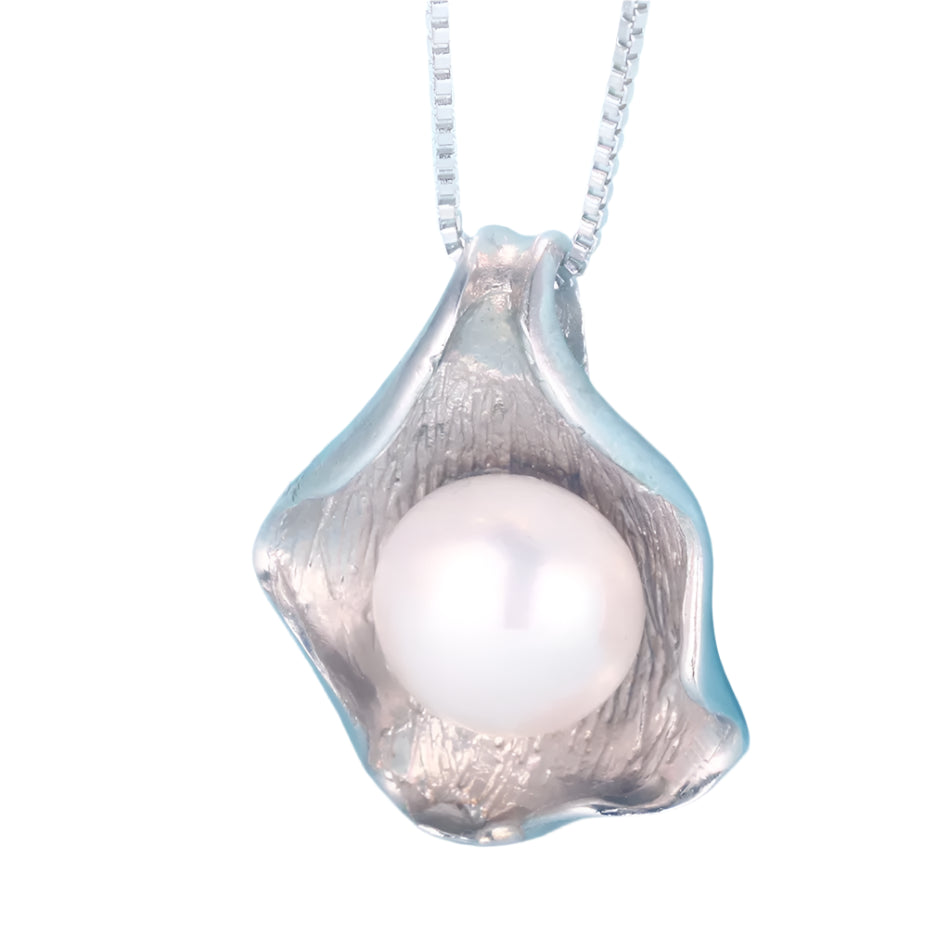 AVERLLA™ Genuine Freshwater Pearl Pendant Necklace