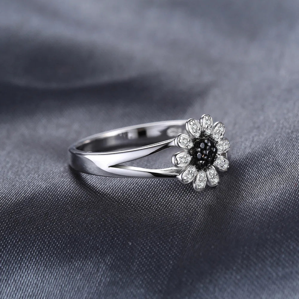 AVERLLA™ Black Spinel Flower Silver Ring