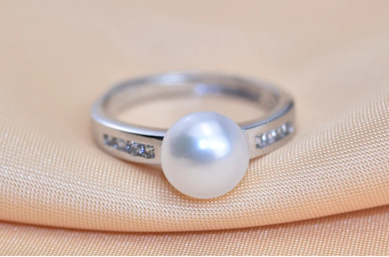 AVERLLA™ Luminous Pearl Elegance Ring