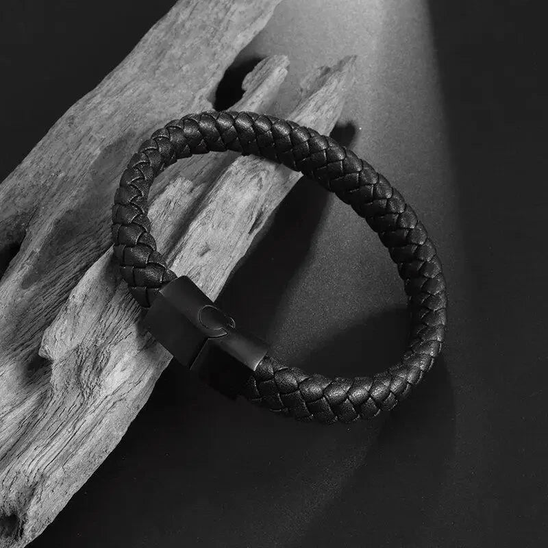 AVERLLA™ Black Magnetic Leather Bracelet