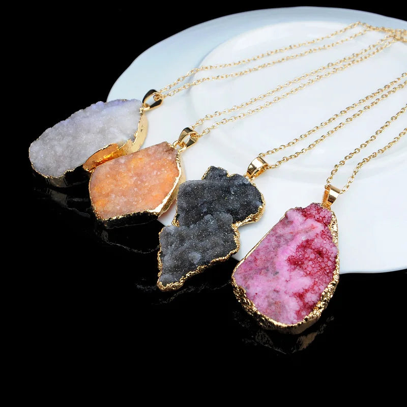 AVERLLA™ Geometric Agate Slice Pendant Necklace