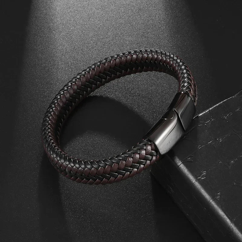 AVERLLA™ Black Magnetic Leather Bracelet