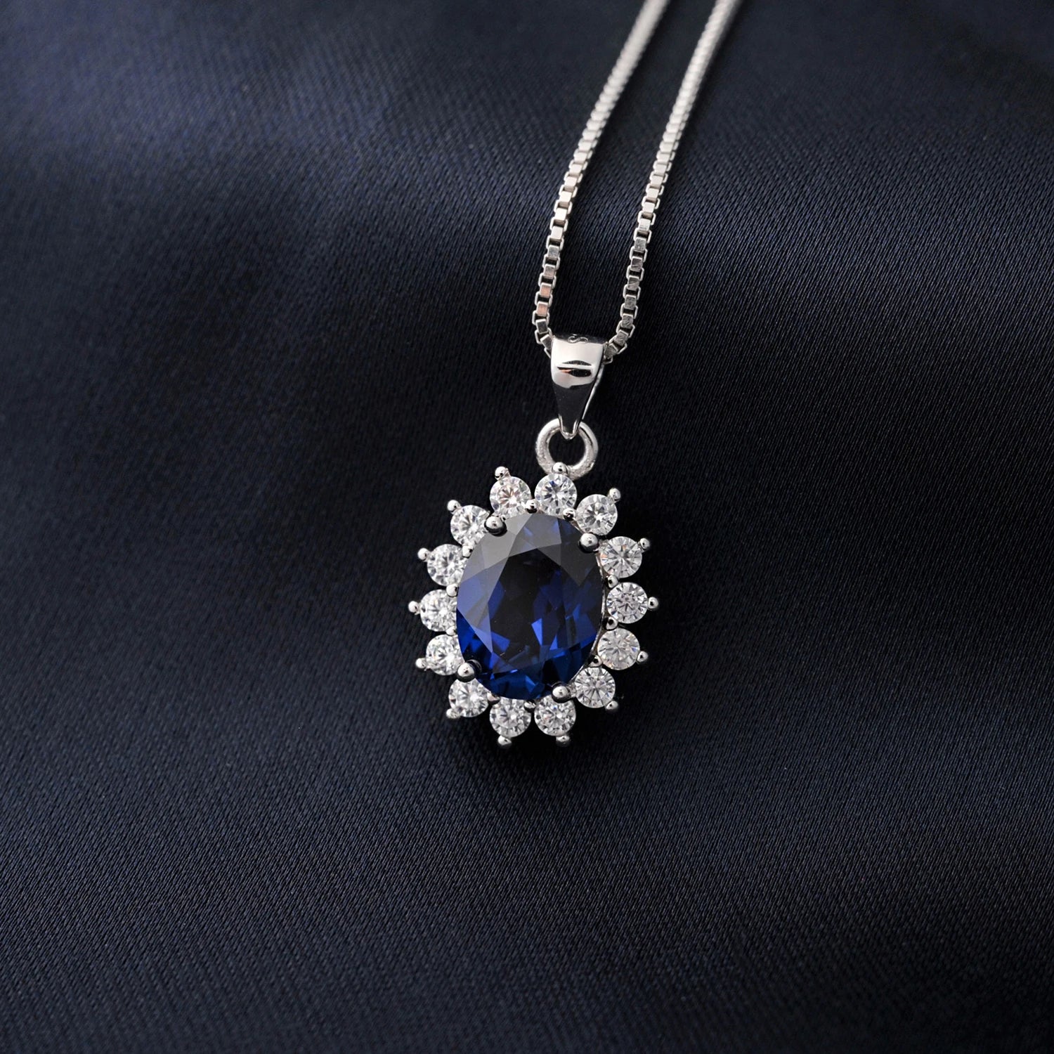 AVERLLA™ Oval 2.67ct Created Sapphire & Ruby Nano Emerald Diana Pendant Necklace in 925 Sterling Silver