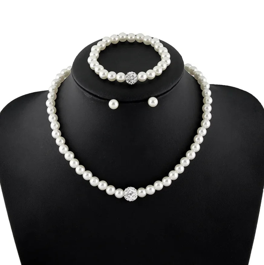 AVERLLA™ Elegant Pearl Crystal Wedding Jewelry Set