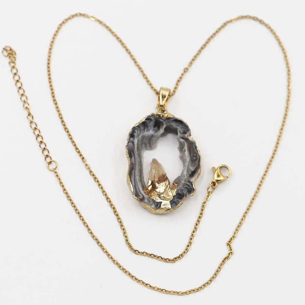 AVERLLA™ Natural Black Agate Druzy Necklace – Irregular Topaz Pendant Charm