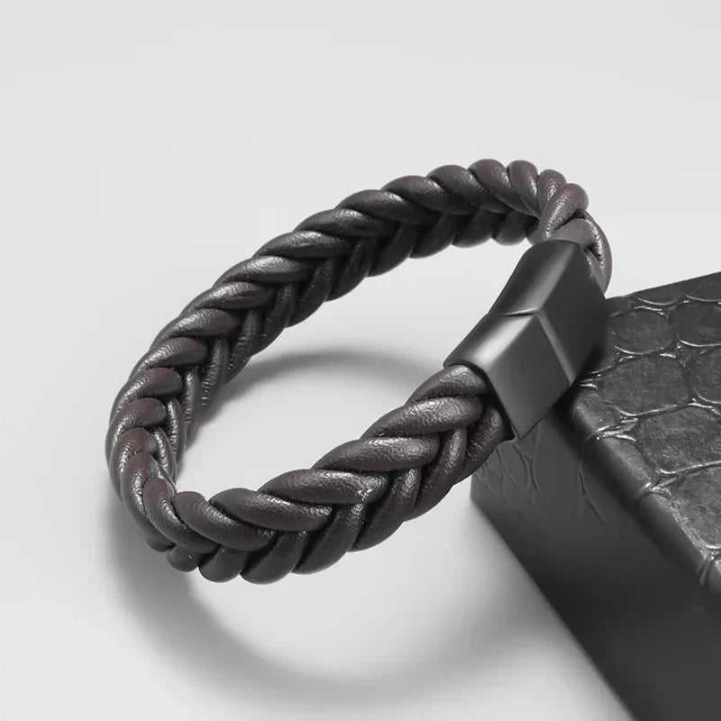 AVERLLA™ Black Magnetic Leather Bracelet