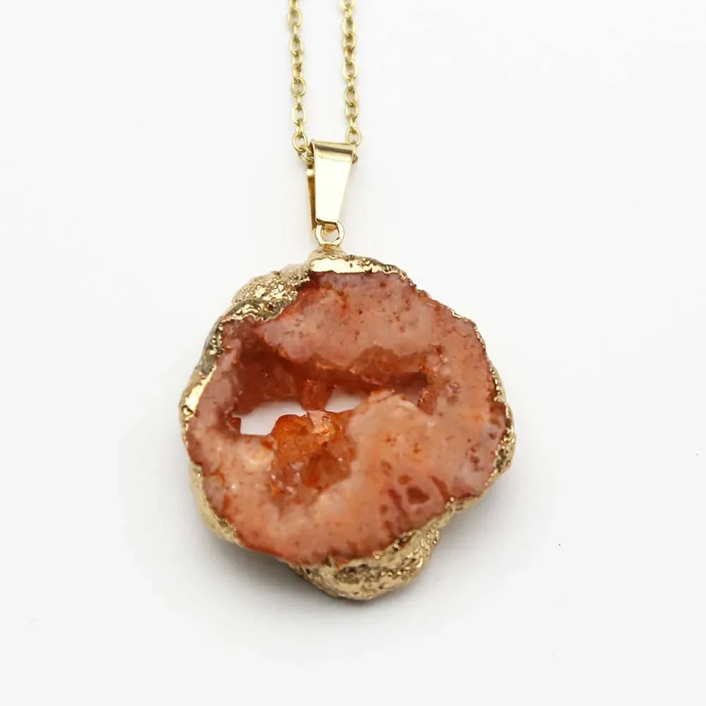 AVERLLA™ Natural Black Agate Druzy Necklace – Irregular Topaz Pendant Charm