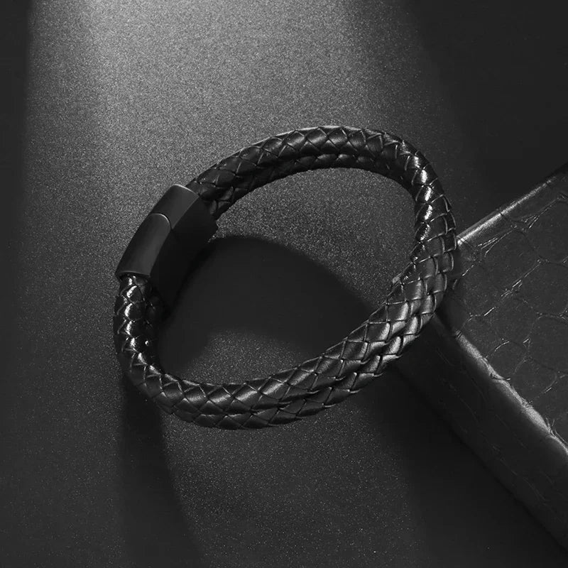 AVERLLA™ Black Magnetic Leather Bracelet